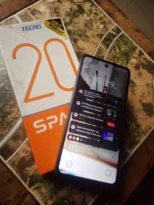 Tecno spark20